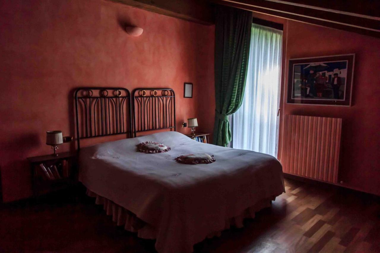 Cascina Cologna Bed & Breakfast Galbiate Bagian luar foto