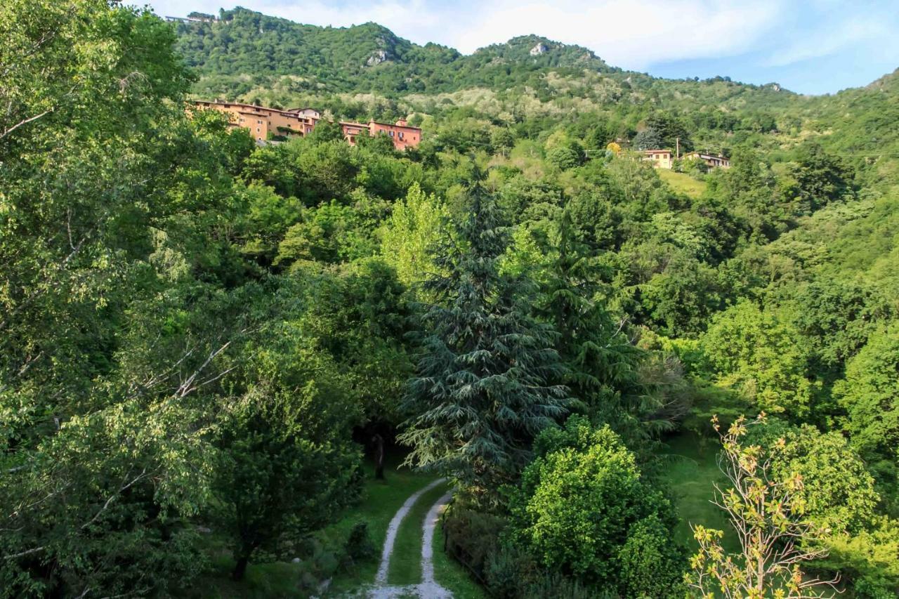 Cascina Cologna Bed & Breakfast Galbiate Bagian luar foto