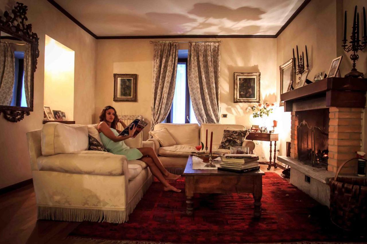 Cascina Cologna Bed & Breakfast Galbiate Bagian luar foto