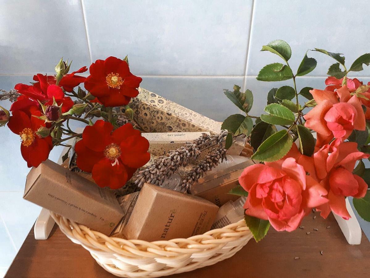 Cascina Cologna Bed & Breakfast Galbiate Bagian luar foto