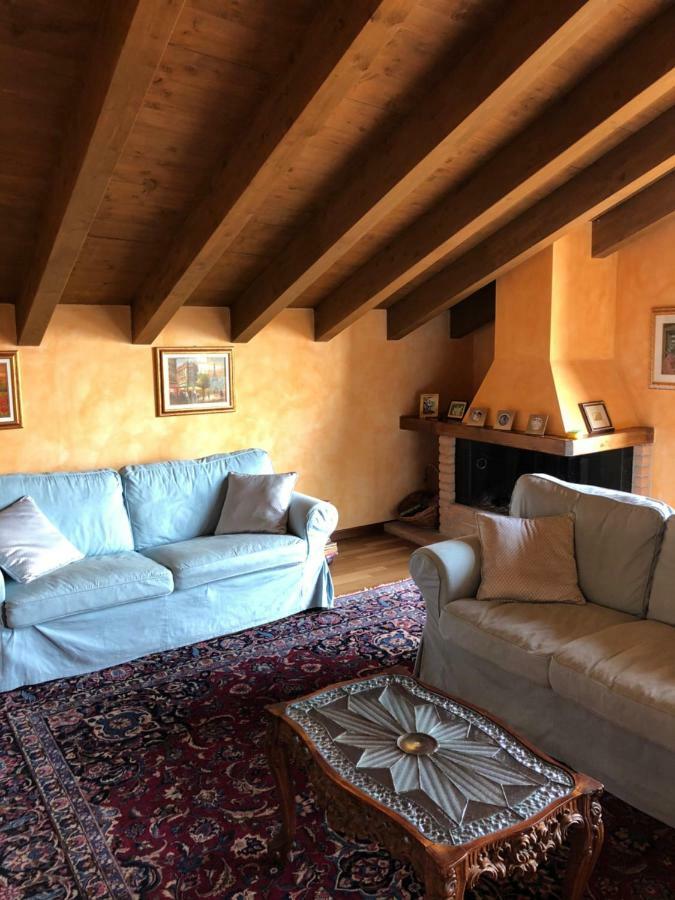Cascina Cologna Bed & Breakfast Galbiate Bagian luar foto